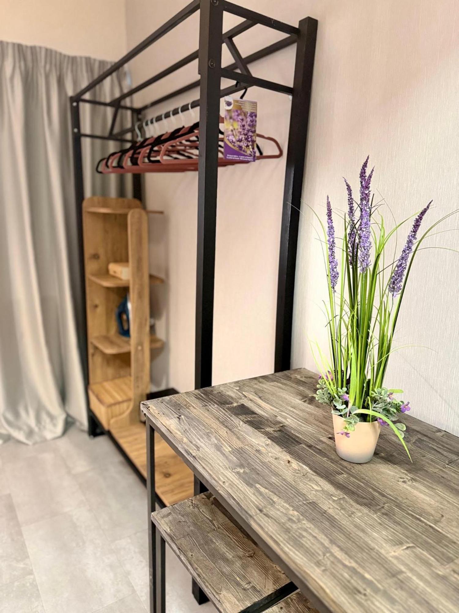 Deluxe Studio